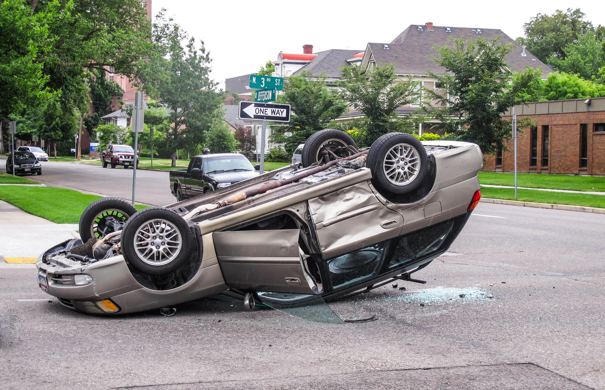 long island vuelco accidente de coche