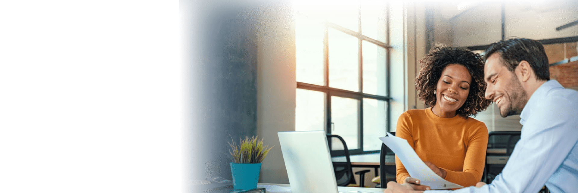 client contacting personal injury lawyer for free consultation